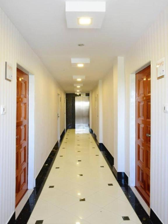 8Day Hotel Yangon Dış mekan fotoğraf