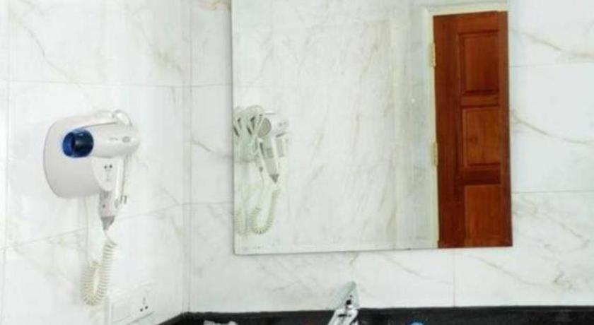 8Day Hotel Yangon Dış mekan fotoğraf