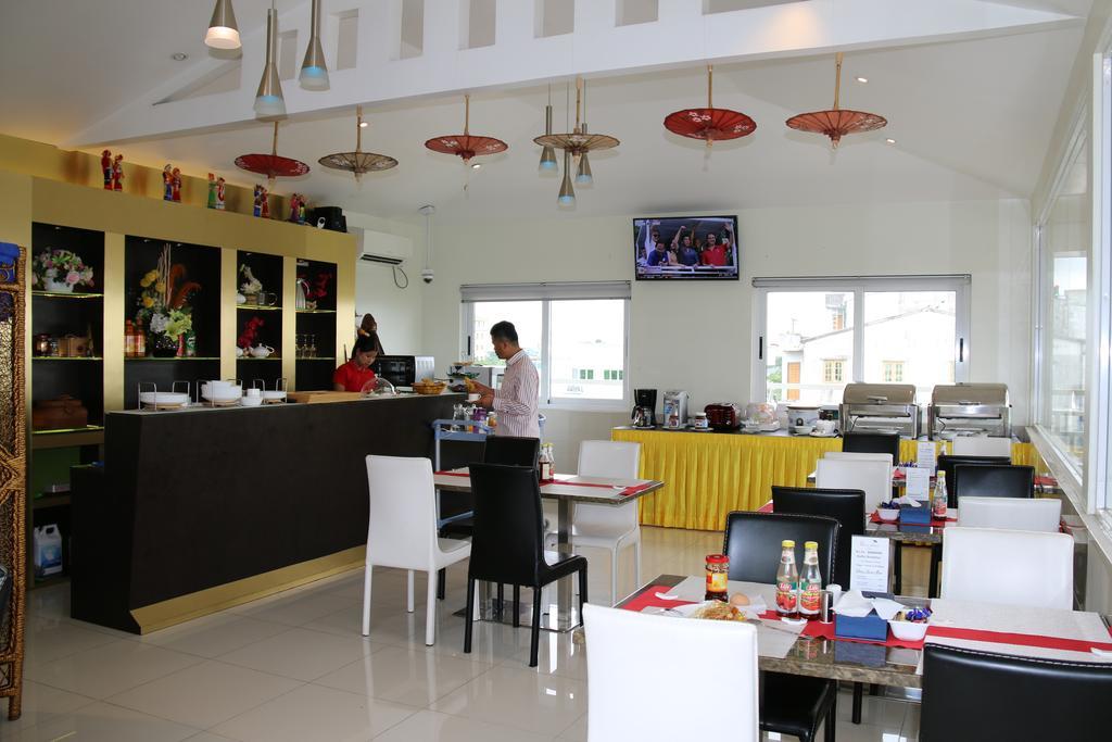 8Day Hotel Yangon Dış mekan fotoğraf